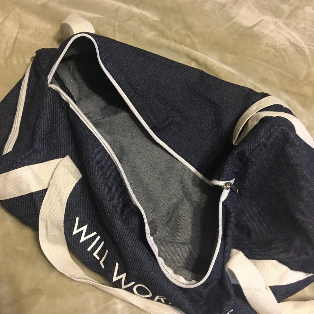 Will workout for cupcakes duffle bag - Picture 5 of 6